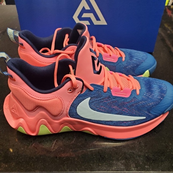 Sz 10.5 Nike Giannis pink immorality 2 main image 8